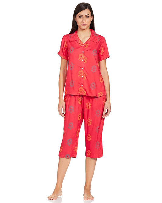 Women's Rayon Pyjama Night Suit Regular Capri Set